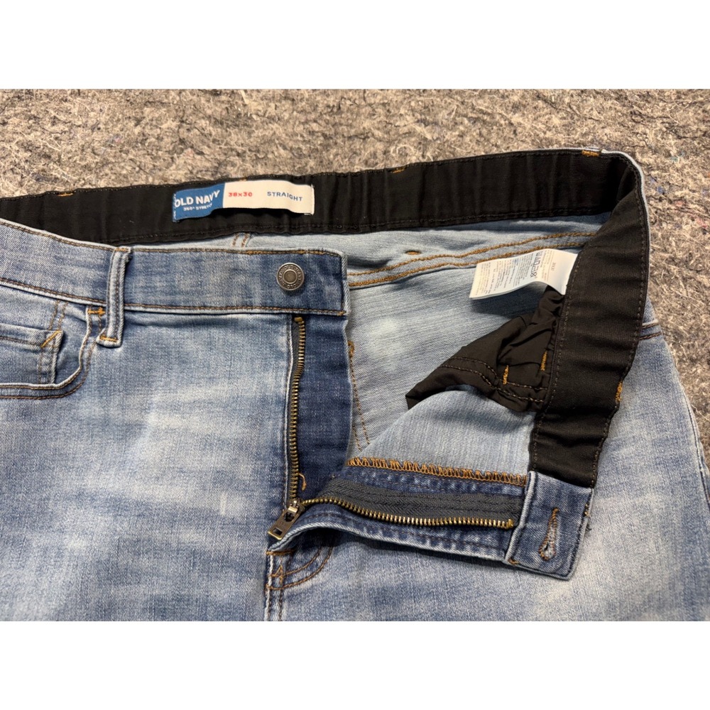 Old Navy 360 Stretch Straight Leg Jeans Mens 38x30 Light Wash Blue Denim Comfort - Picture 7 of 13
